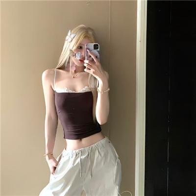 藏春洞